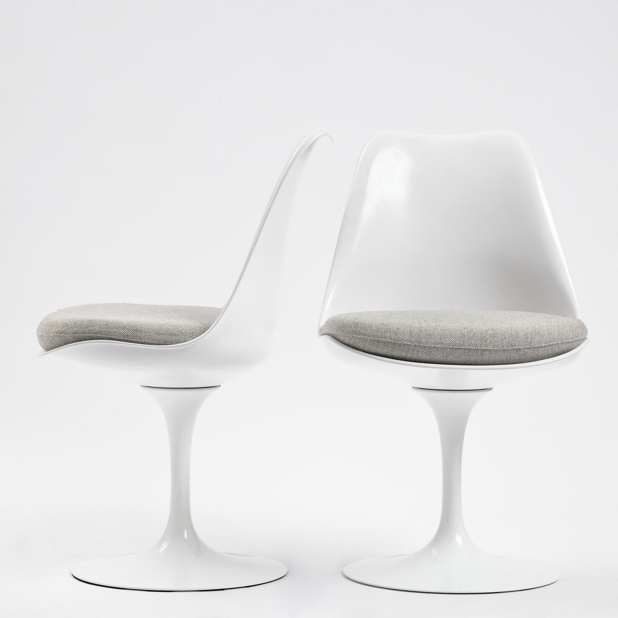 Eero Saarinen, a set of six "Tulip" chairs, Knoll Studio, 2010.
