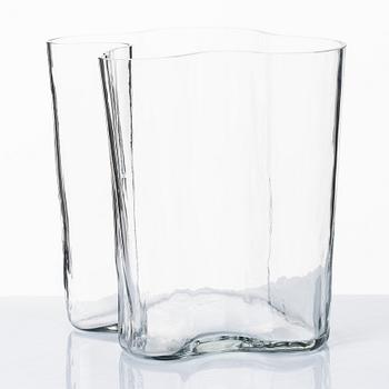 Alvar Aalto, a "model 3031" mould blown glass vase, Iittala, Finland, probably 1960-70's.