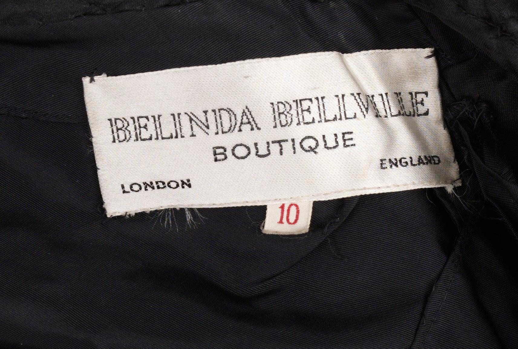 KLÄNNING, Belinda Belville.