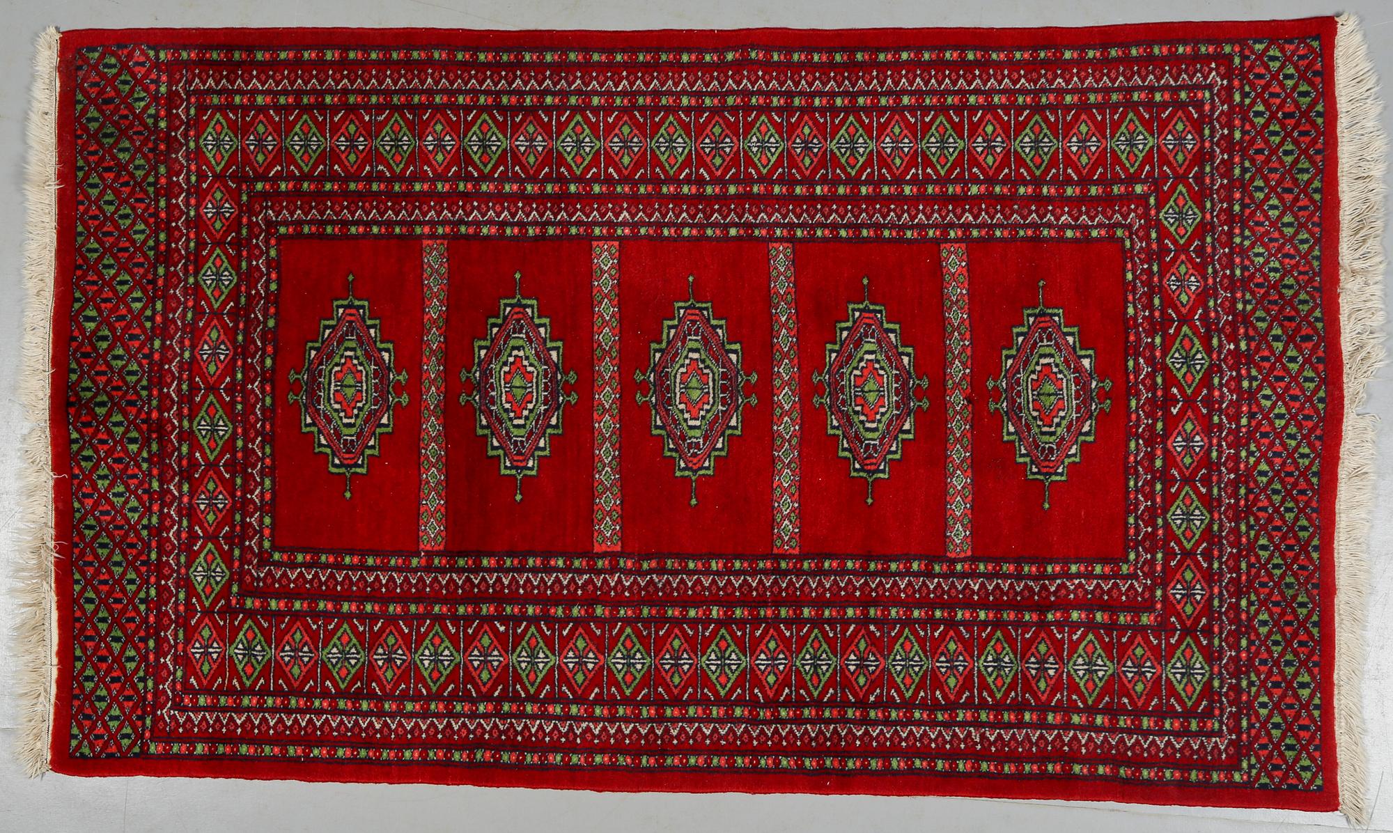 MATTA, Pakistan, 1900-talets andra hälft, 153 x 95 cm.