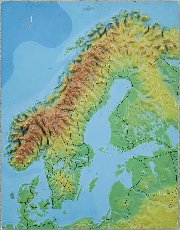 SKOLPLANSCH samt METALLKARTA, Norden och Sverige, 1900-tal.