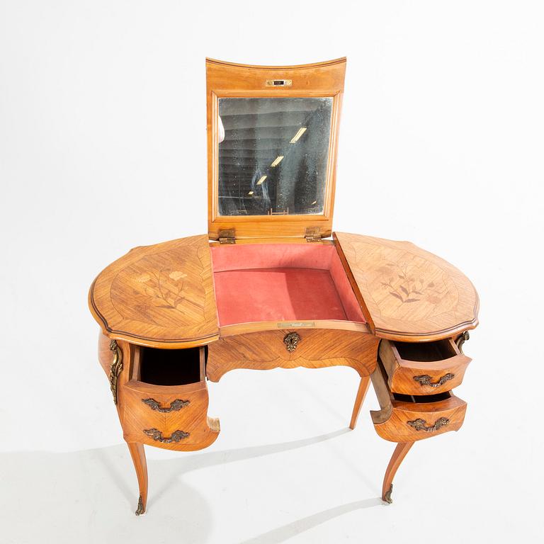 A Louis XV style dressing table mid 1900s.