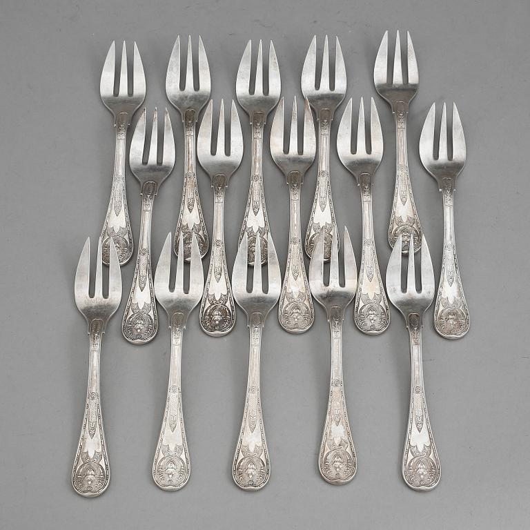 TÅRTGAFFLAR, 15 delar, silver, Österrike-Ungern 1872-1922. Vikt ca 527 gram.