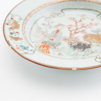 A Chinese porcelain plate, Qing dynasty, Yongzheng (1723-35).