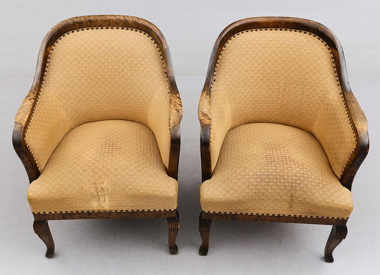 FÅTÖLJER, 1 par, 1900-talets första hälft.