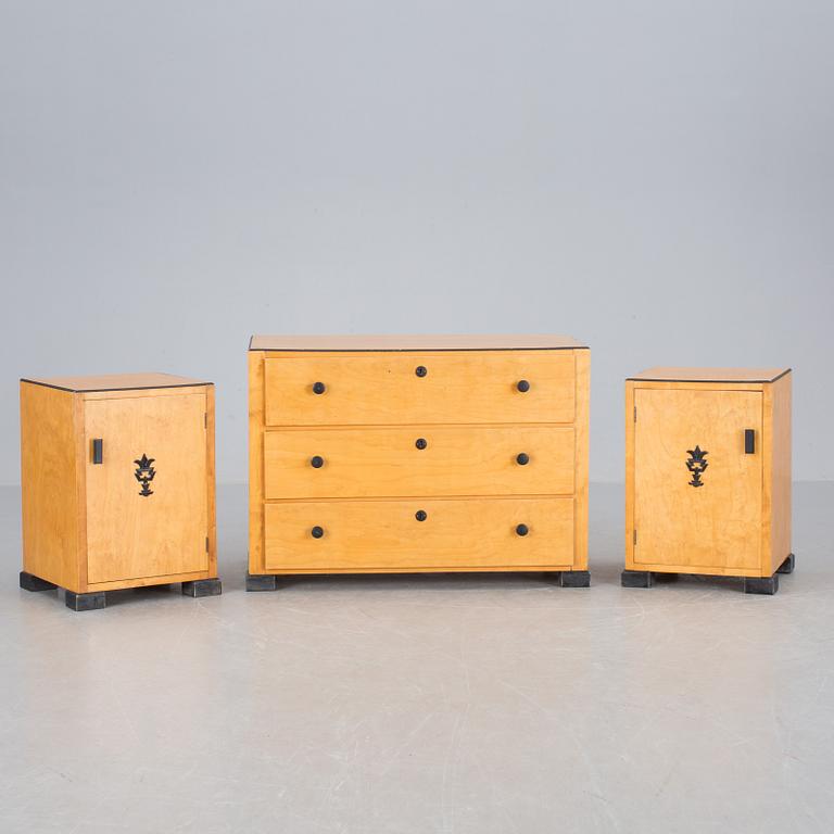 SÄNGKAMMARMÖBEL, 3 delar,  1930-tal.