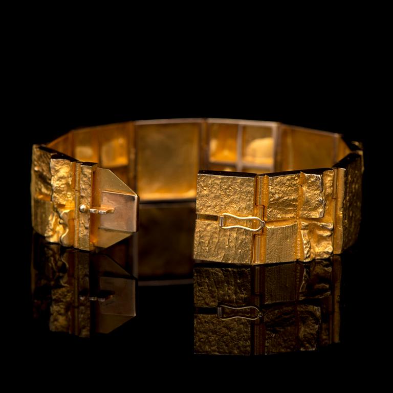 BJÖRN WECKSTRÖM, ARMBAND, "Quadrate Forms", 14K guld. Lapponia 1972.