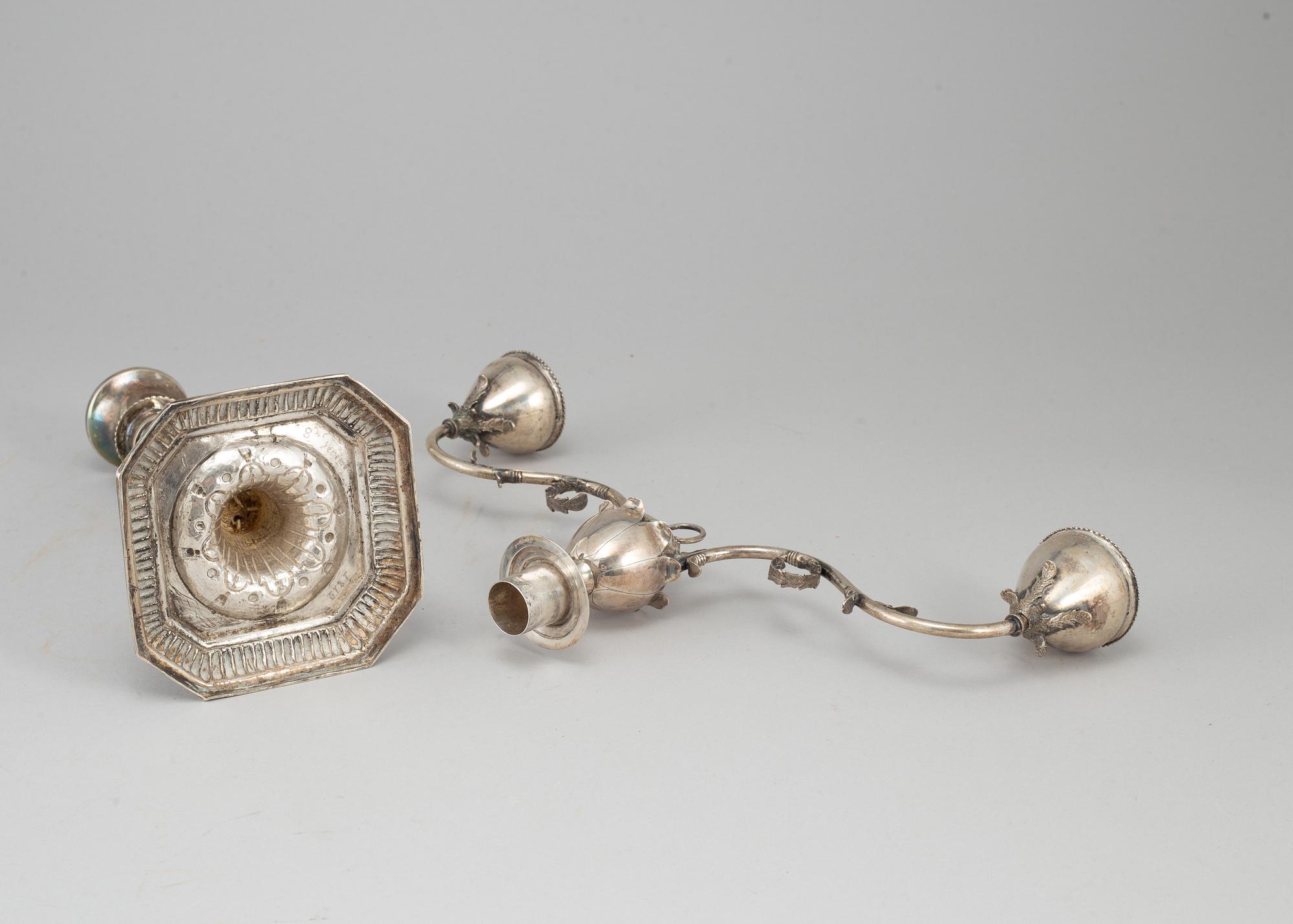 EO LYSTER, kandelaber, silver, Århus, Danmark daterad 1812.