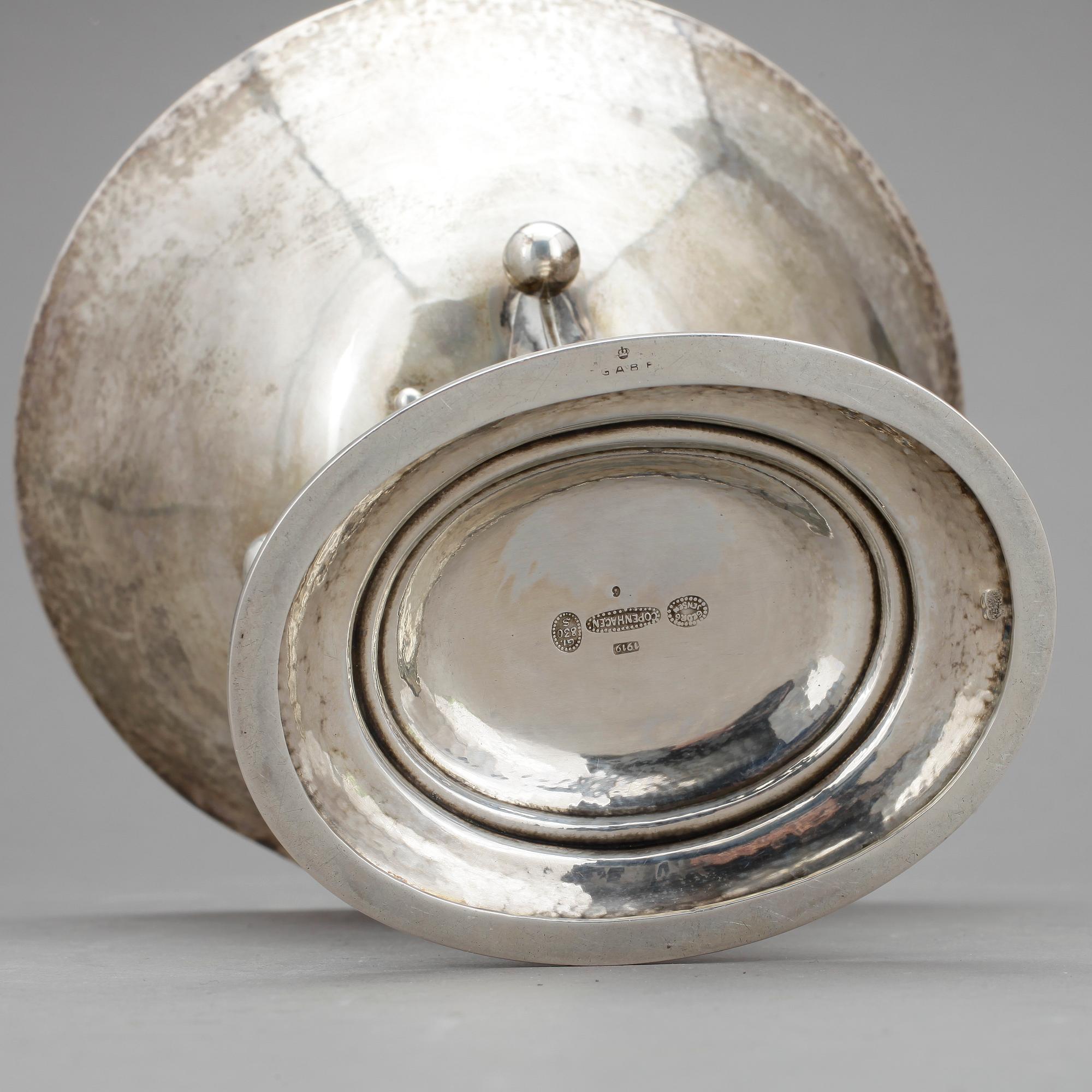 SKÅL, silver, design nr 6, Georg Jensen, Danmark, 1919. Vikt ca 355g.