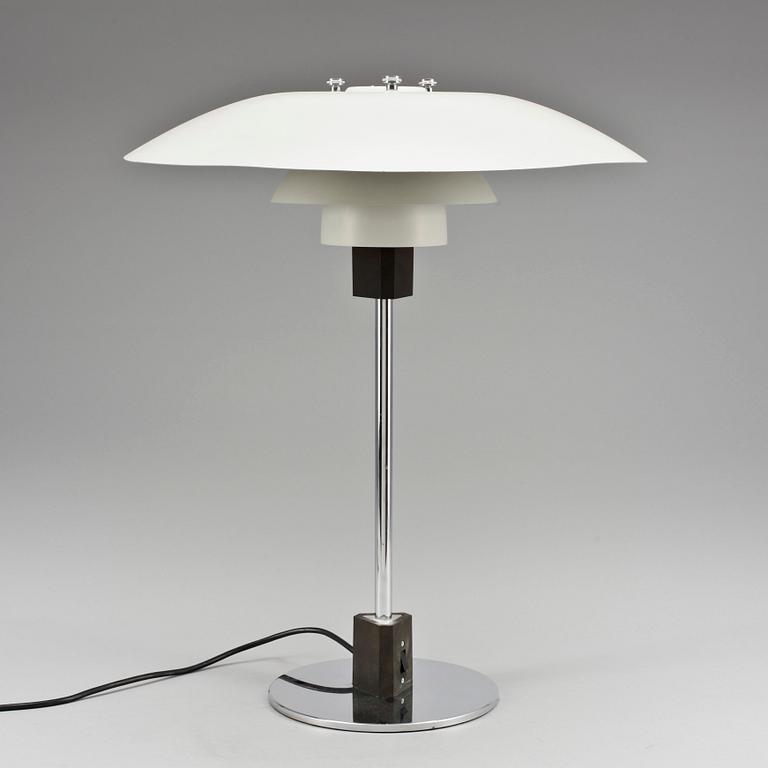 BORDSLAMPA, PH 4/3, Poul Henningsen för Louis Poulsen, Danmark.