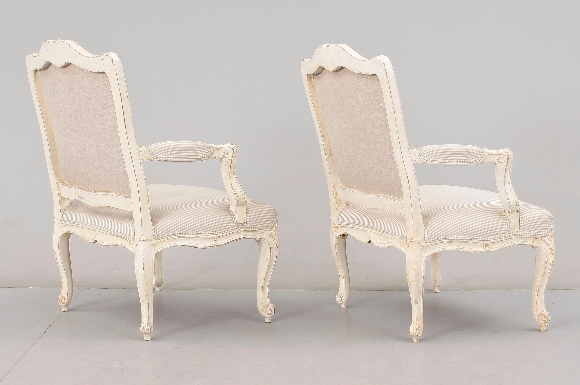 KARMSTOLAR, ett par, Louis XV, 1700-tal.