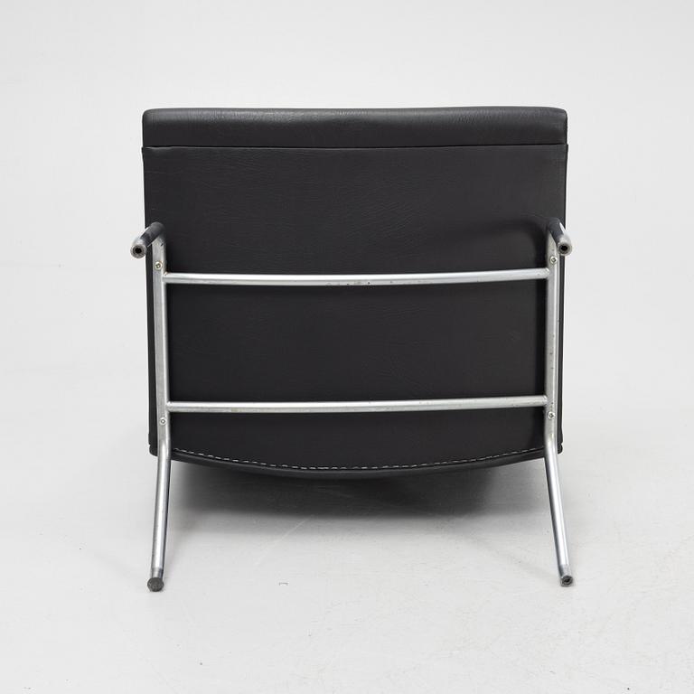 Hans J Wegner, fåtöljer, ett par, "Kastrup Airport Lounge Chair", Danmark.