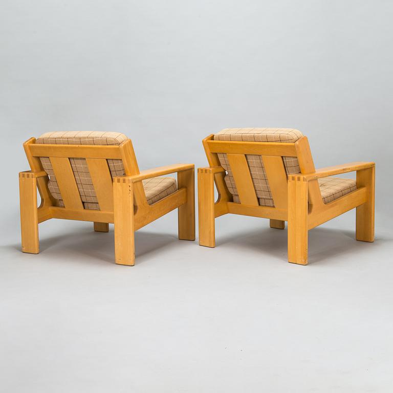 Esko Pajamies, a pair of 1970/80's 'Bonanza' armchairs for Asko.
