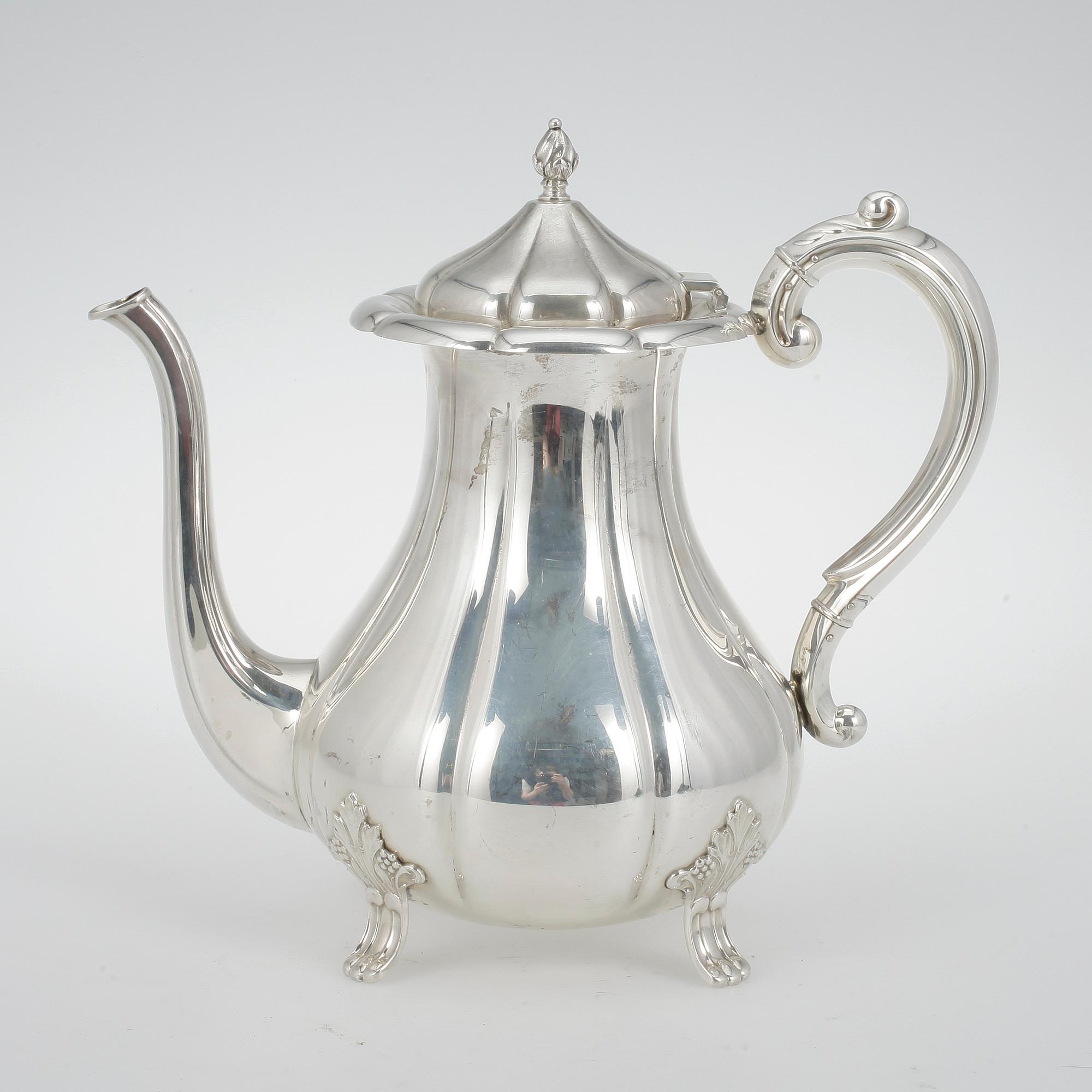 KAFFEKANNA, silver, David Andersen, Norge, 1900-tal. Vikt ca 626g.