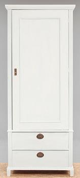 LINNESKÅP, jugend, omkring 1900.