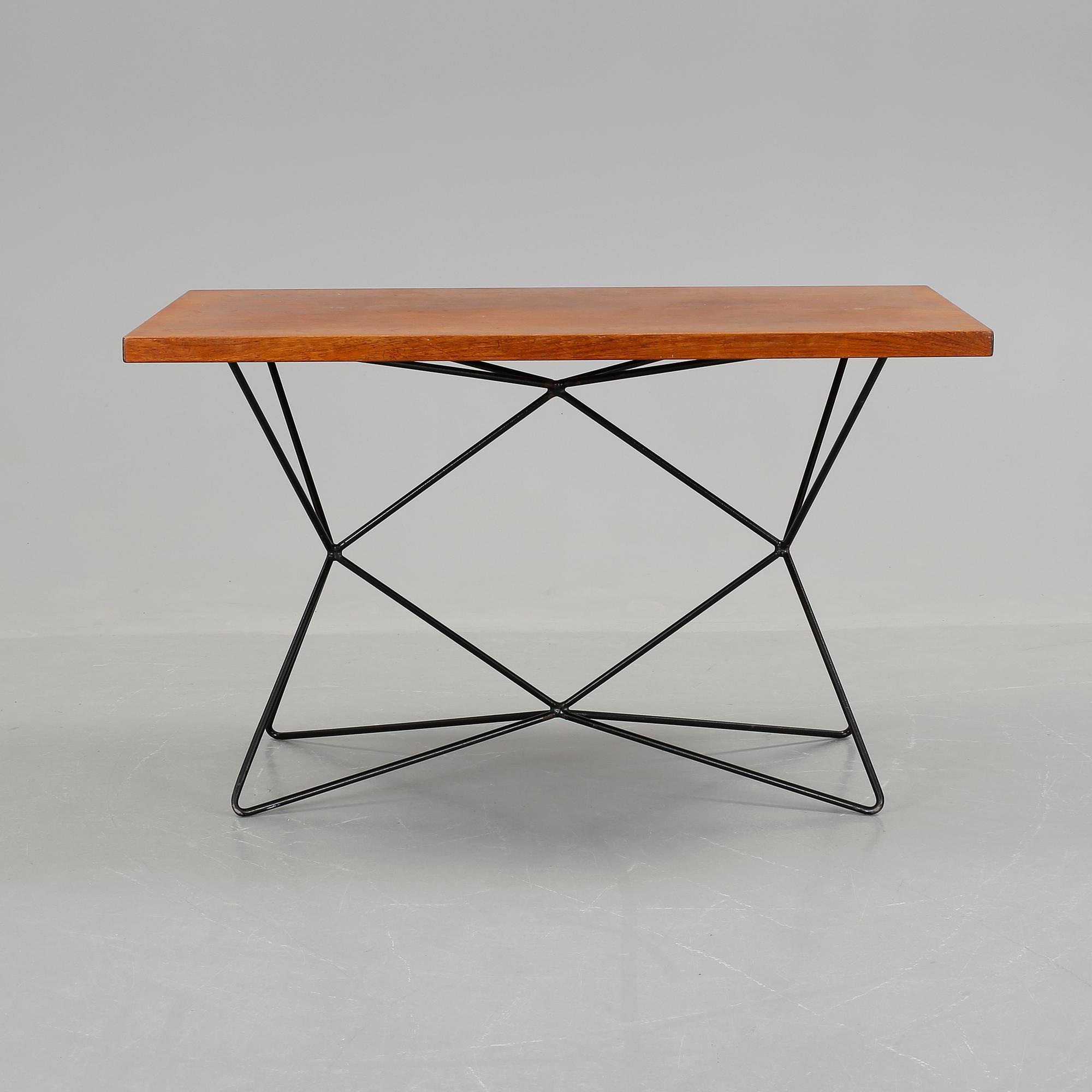 BORD/SOFFBORD/STÅBORD, Modell A2 "Trehöjdsbordet", Bengt Johan Gullberg.1950-tal.