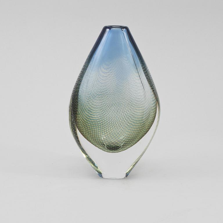 VAS, glas, "Kraka", Sven Palmqvist, Orrefors, 1900-talets andra hälft.