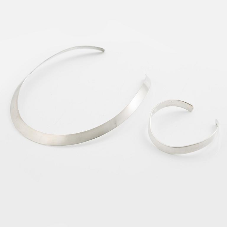 Halssmycke och armring, sterlingsilver.