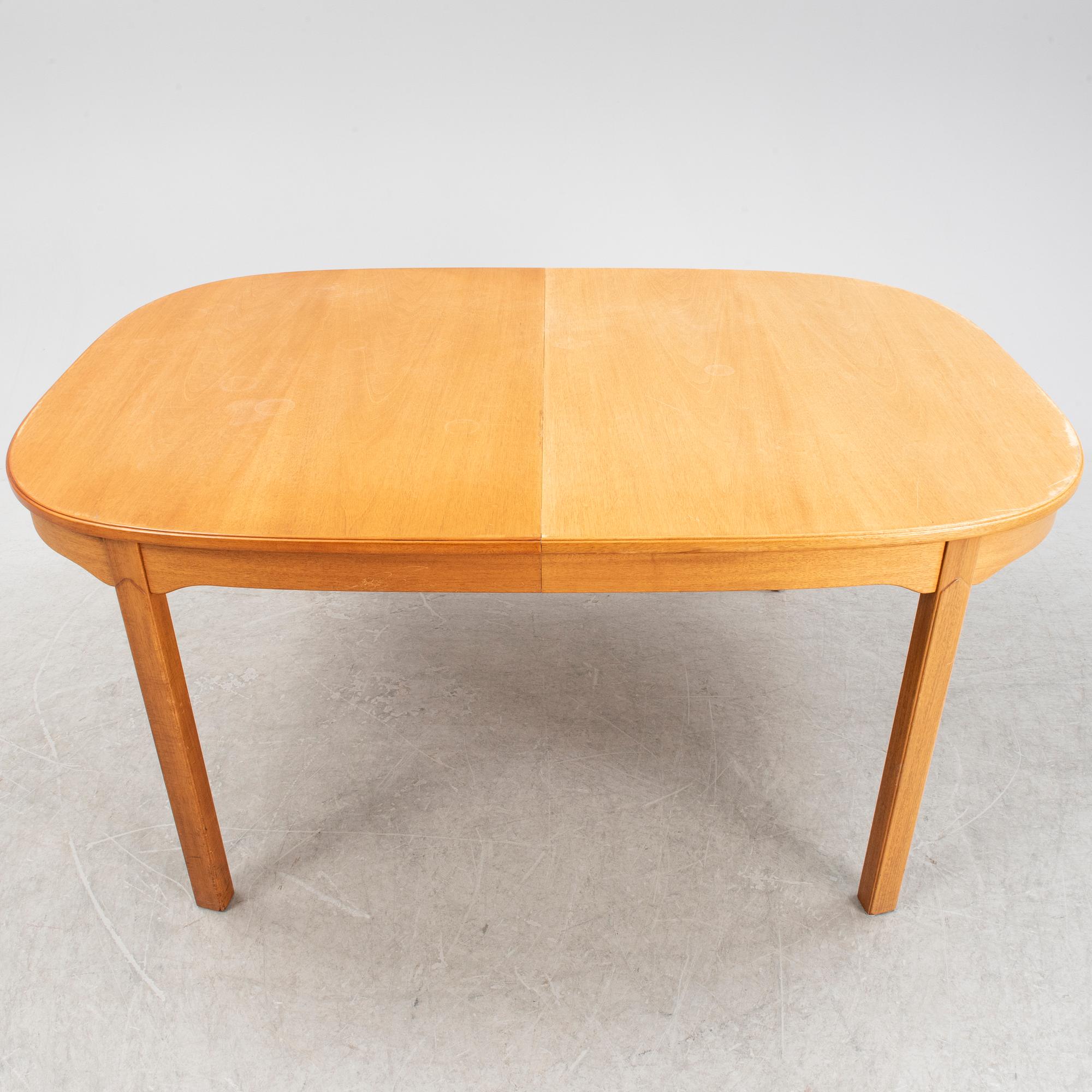 Carl Malmsten, an 'ambassadör' dining table, second half of the 20th century.