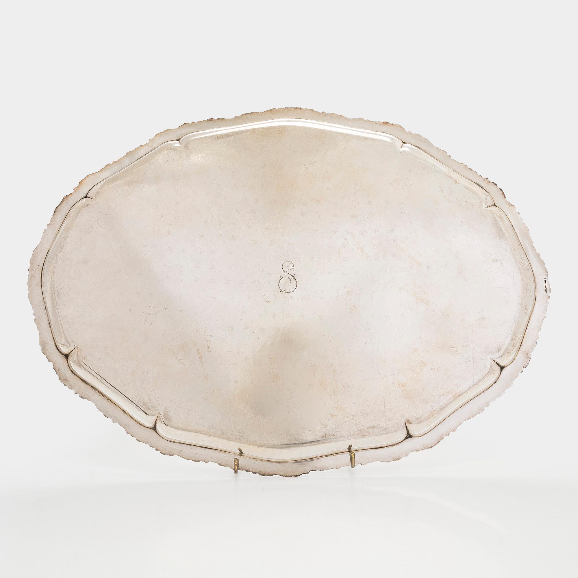A silver tray, Kultakeskus, Tavastehus, 1947.