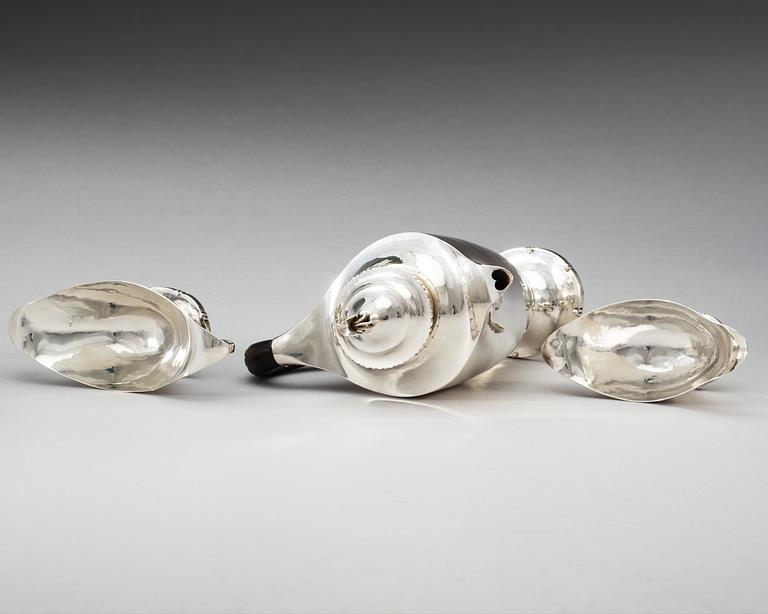 A Georg Jensen three pieces of 830/1000 silver coffee service, Copenhagen 1919-20.