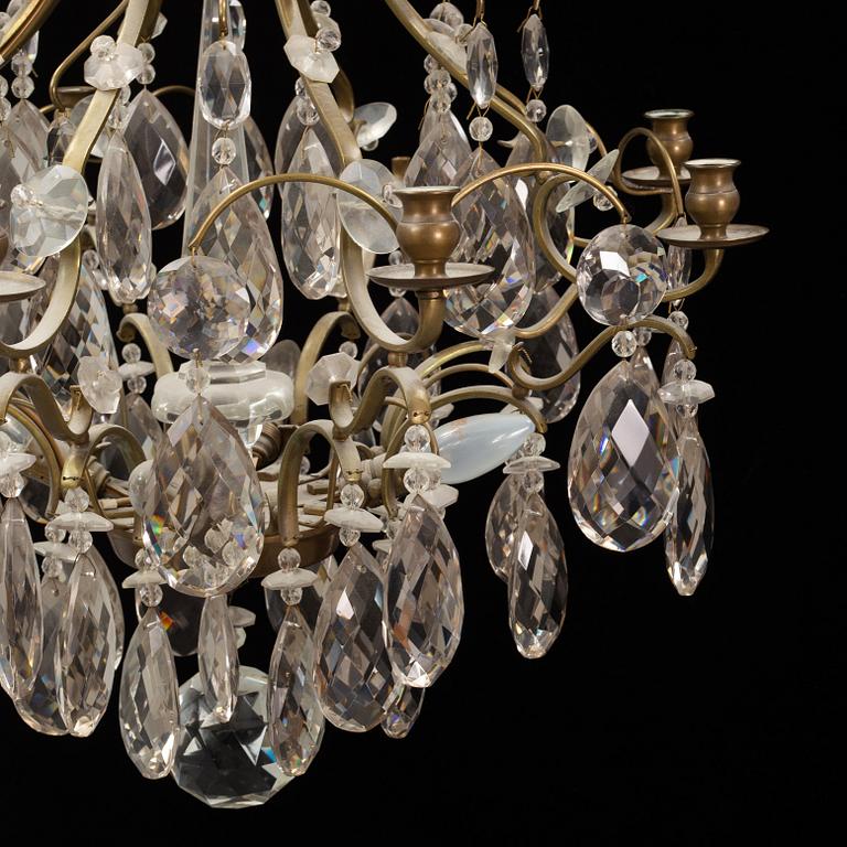 A rococo style chandelier, Early 20th Century.