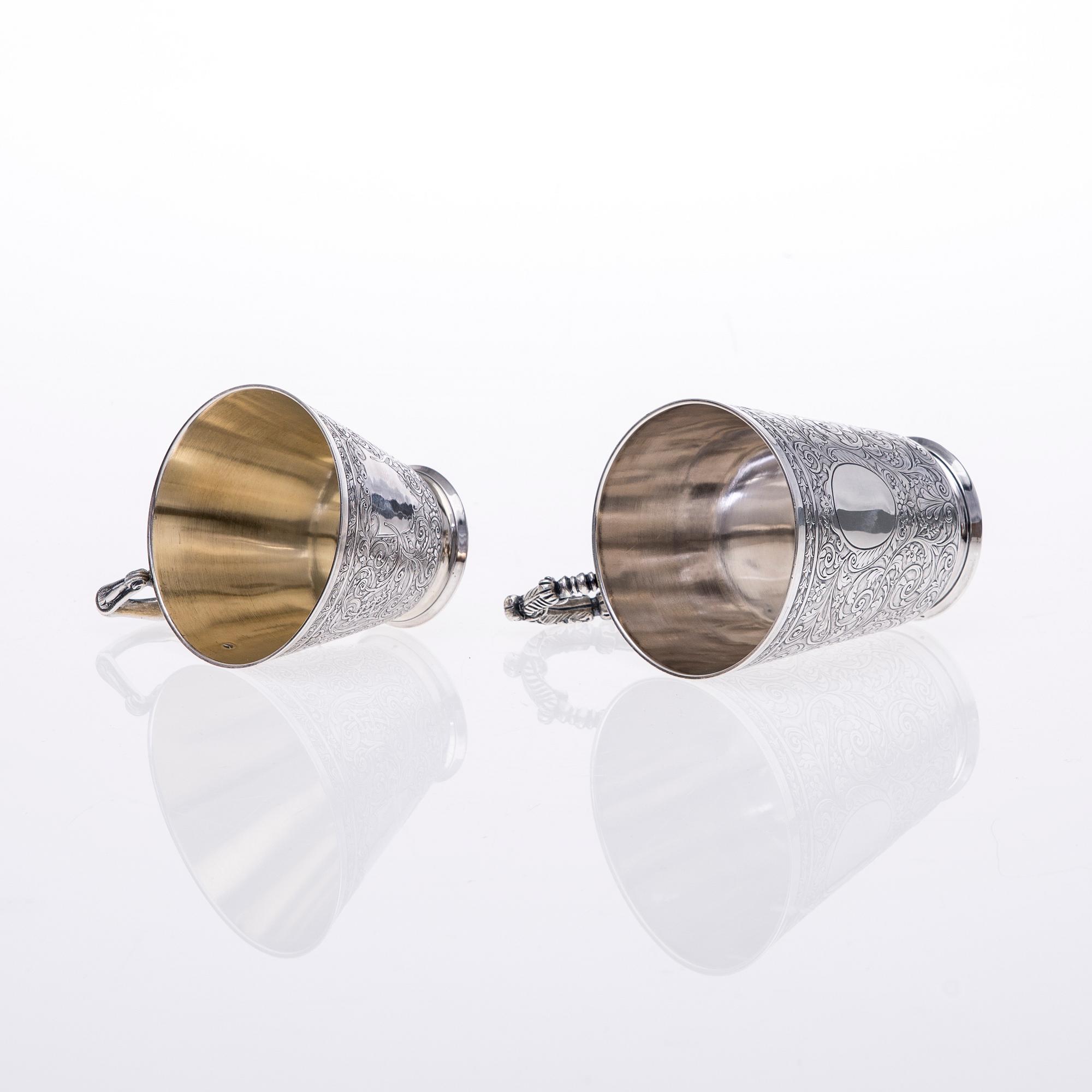 TWO CUPS, 950 silver, Jules Ladoucette & Pierre Gavard (1869 -1886), France. Weight 291 g.