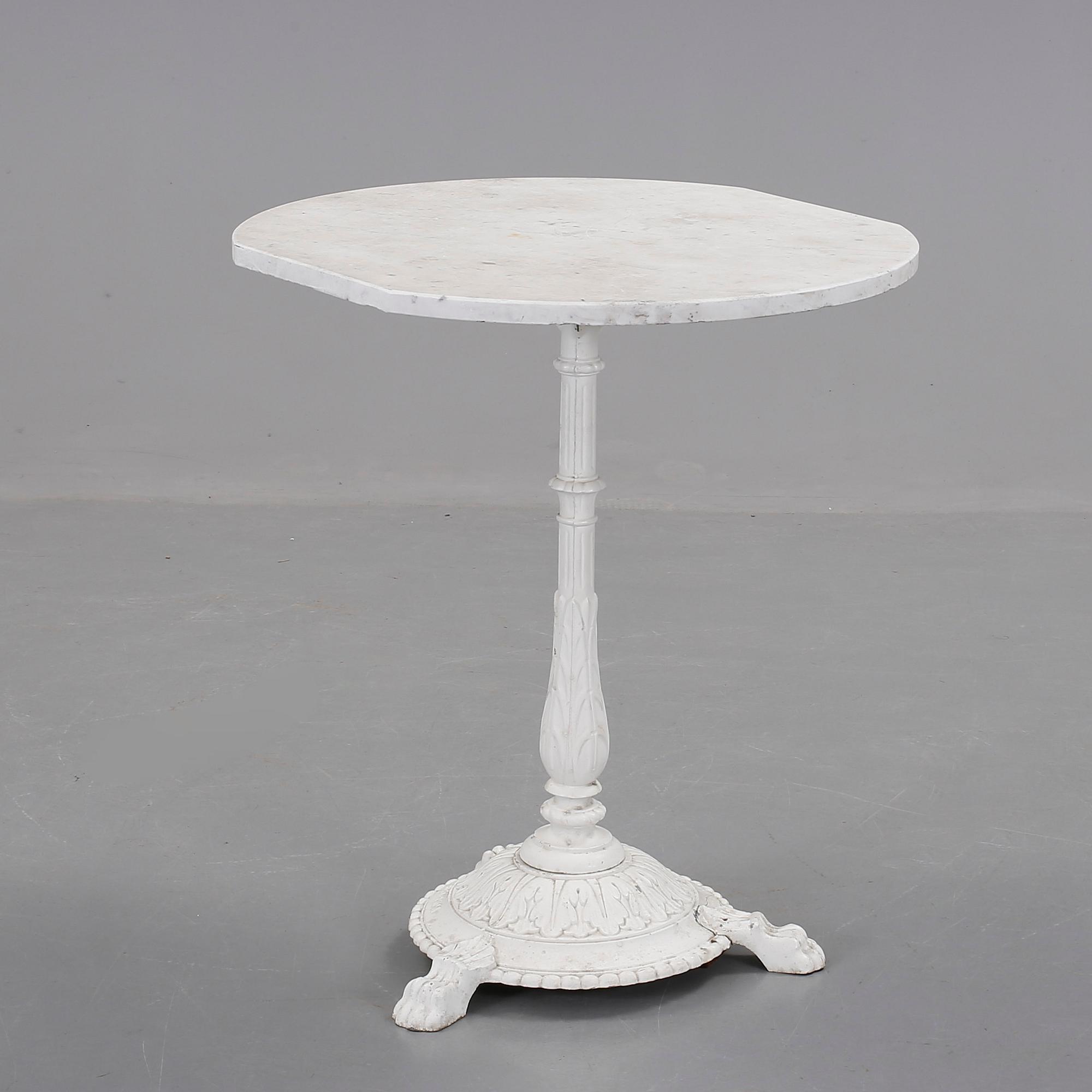 BORD, gjutjärn, Byarum, 1900-talets andra hälft.