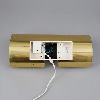 Hans-Agne Jakobsson, a brass wall lamp, model V400, Markaryd, second half of the 20th century.