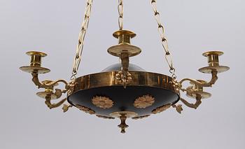TAKAMPEL, empirestil, sekelskiftet 1900. Höjd med kedjor ca 55 cm.