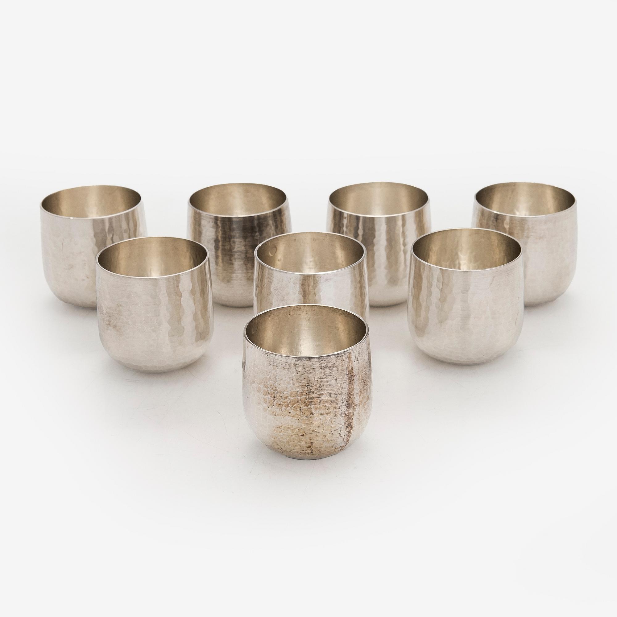 Tapio Wirkkala, A set of eight 'TW 469' silver beakers, Kultakeskus, Hämeenlinna 1978 and 1979.