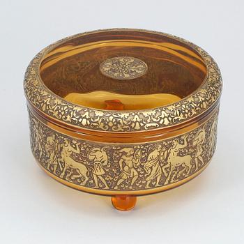 BRUK MED LOCK, glas, Moser Karlsbad, 1900-tal, signerad.