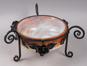 SKÅL, järnsmide och glas, Art deco stil. 1900-tal.