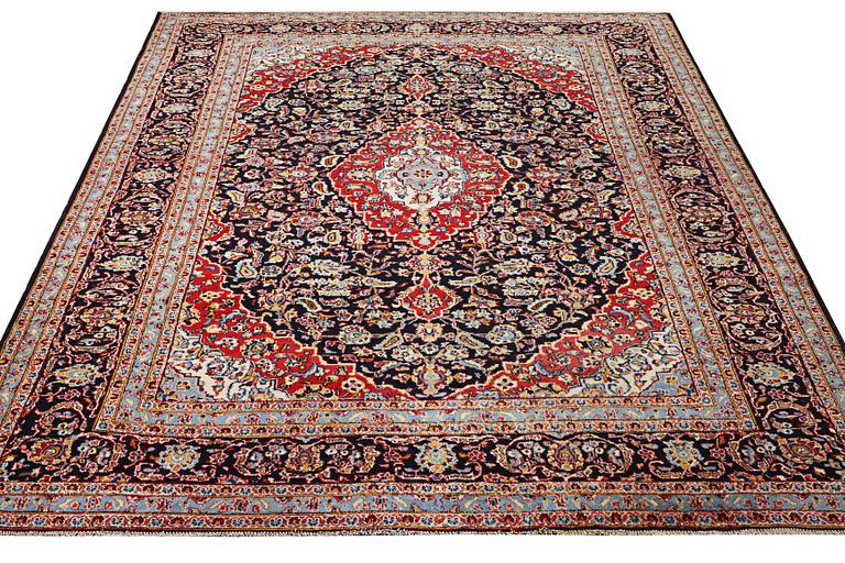 Matta, Keshan, ca. 343 x 254 cm.