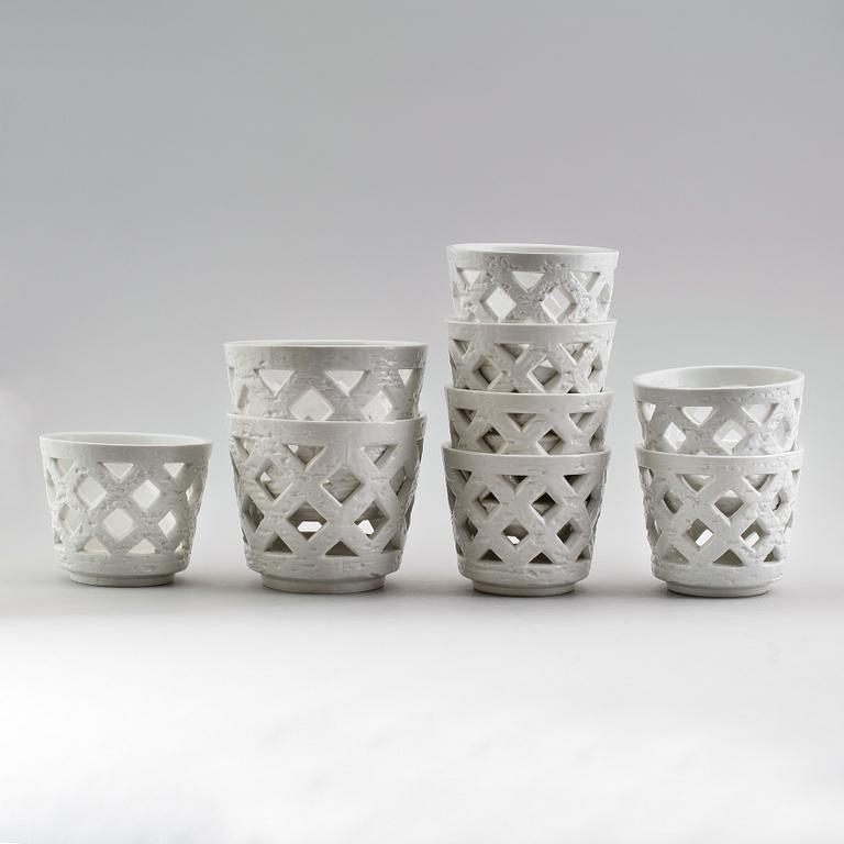 YTTERFODER, 9 st, stengods, Gunnar Nylund, Rörstrand.