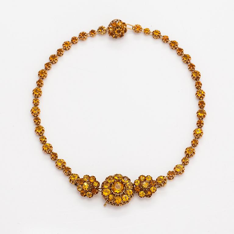 Torbjörn Tillander, A 14K gold jewellery suite with citrines. Helsinki 1981.