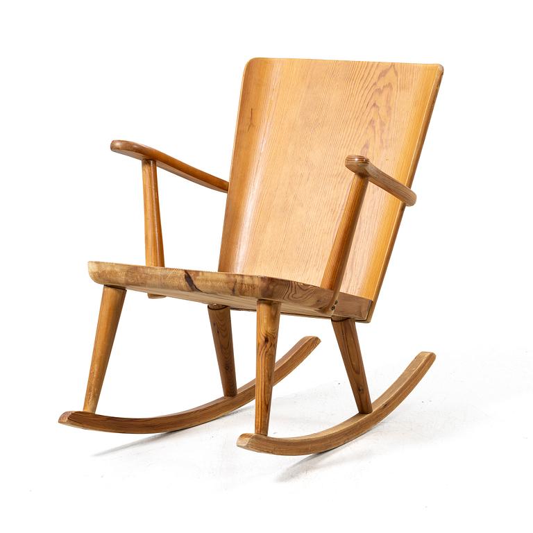 Göran Malmvall, Rocking chair, “Svensk Fur 513”, Karl Andersson och Sönder, Huskvarna, 1940s.