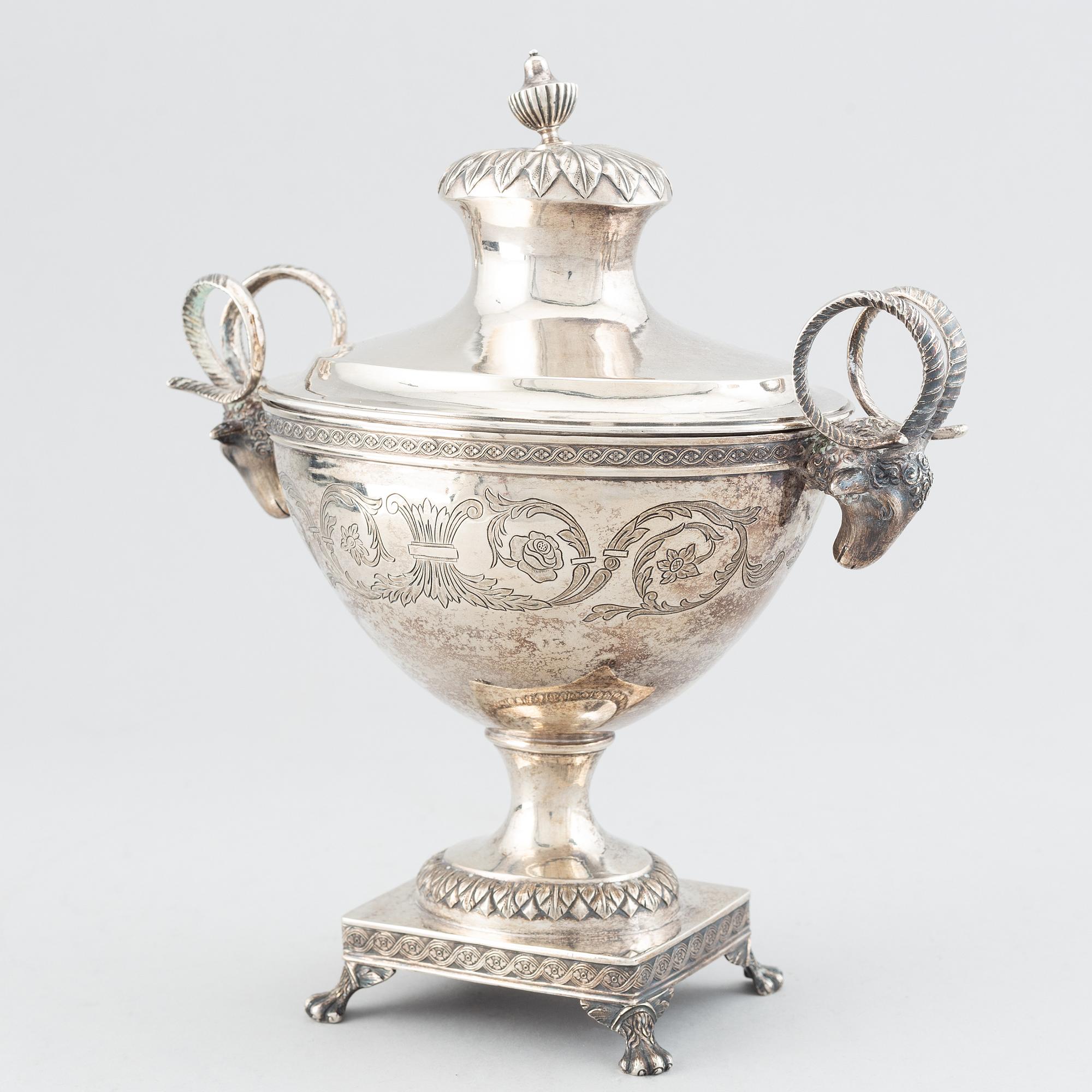 A Swedish Gustavian silver sugar-bowl and cover, mark of Anders Fornholm, Stockholm 1790.