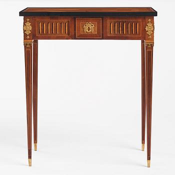 A Gustavian table by A Lundelius (master in Stockholm 1778-1823), not signed, late 18th Century.