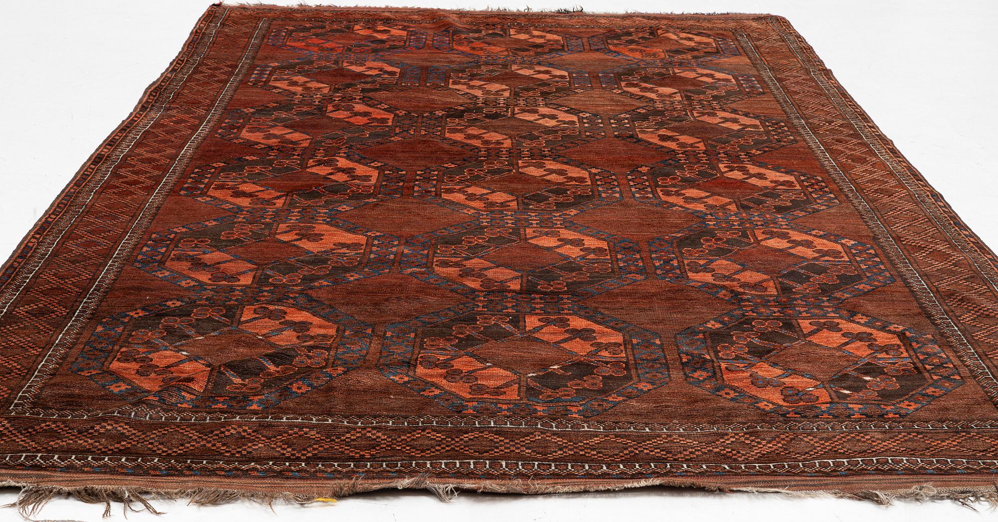 Matta, Afghanistan, ca 345 x 235 cm.