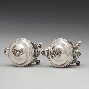 Simson Ryberg, SKÅLAR MINIATYRER, ett par, silver, Stockholm 1776, rokoko.