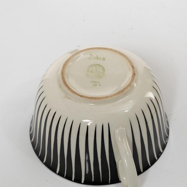 Eugen Trost, stor tekopp med fat, "Zebra", Upsala-Ekeby Gefle.