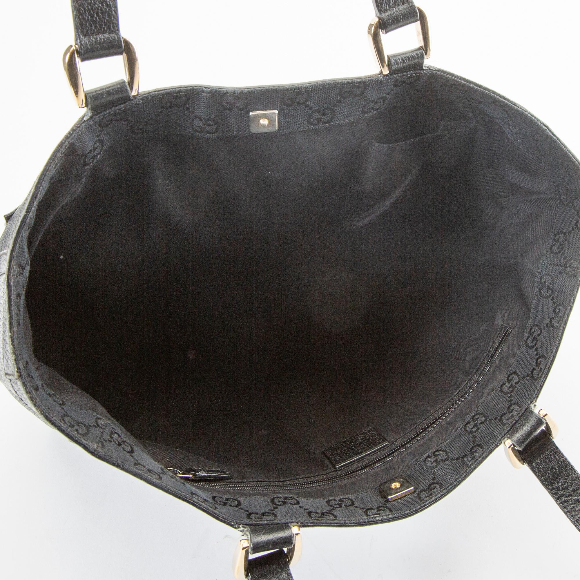 Gucci "Abbey Pocket Tote" väska.
