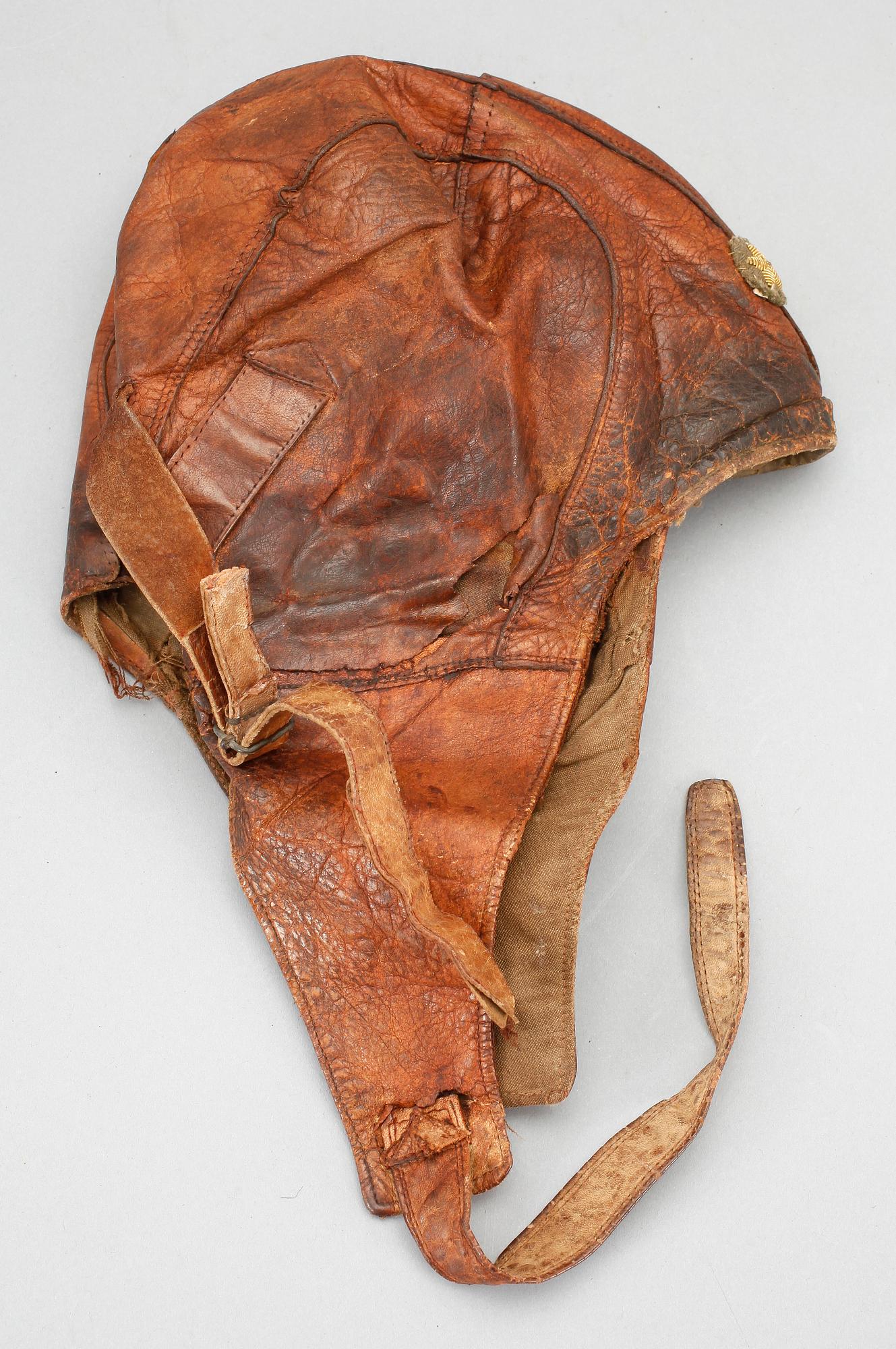 LÄDERHUVA, Japan, troligen 1930/40-tal.