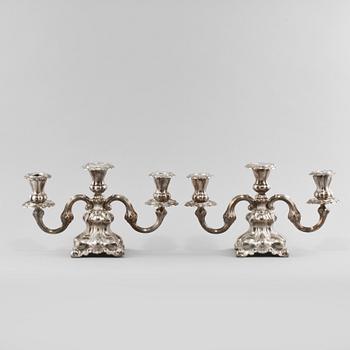 KANDELABRAR, ett par, silver, barockstil, svenska importstämplar, 1900-tal.