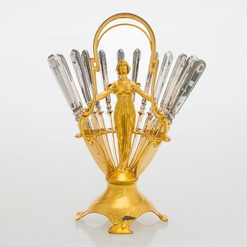 A set of 12 silver fruit knives, Suomen Kultaseppä Oy, Turku 1926.