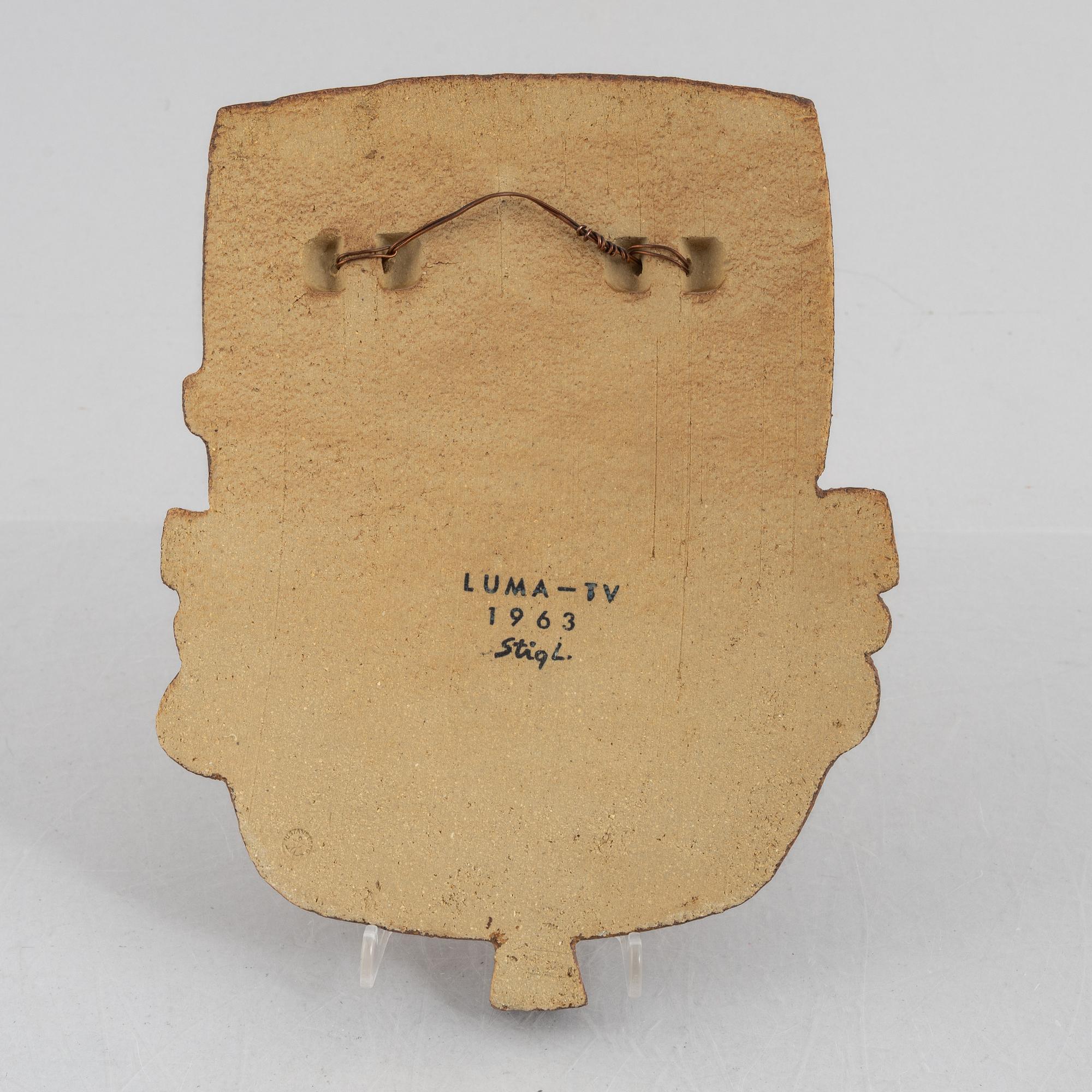 Stig Lindberg, väggplakett, "Luma-TV", Gustavsberg, 1963.