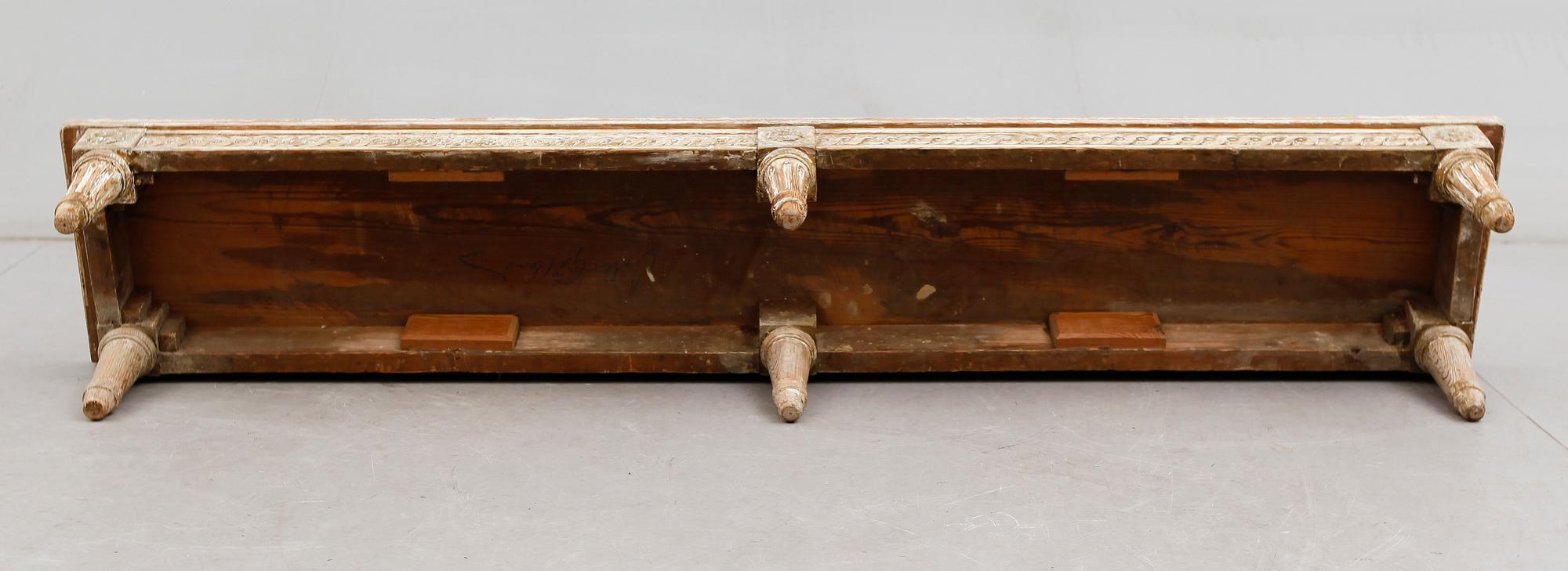 BÄNK, sengustaviansk, 1800-talets första hälft.