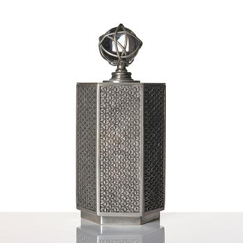 Firma Svenskt Tenn, a lidded pewter jar model "A 2265", Firma Svenskt Tenn, Stockholm 1977.