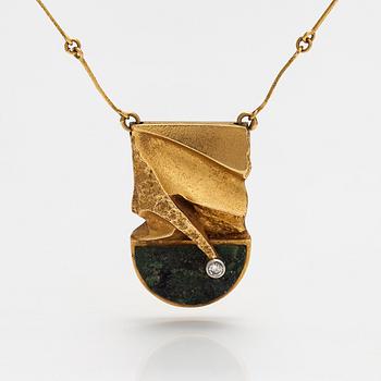 Björn Weckström, Halsband "Aztec", 18K guld, diamant ca 0.05 ct och zoisit. Lapponia 1977.